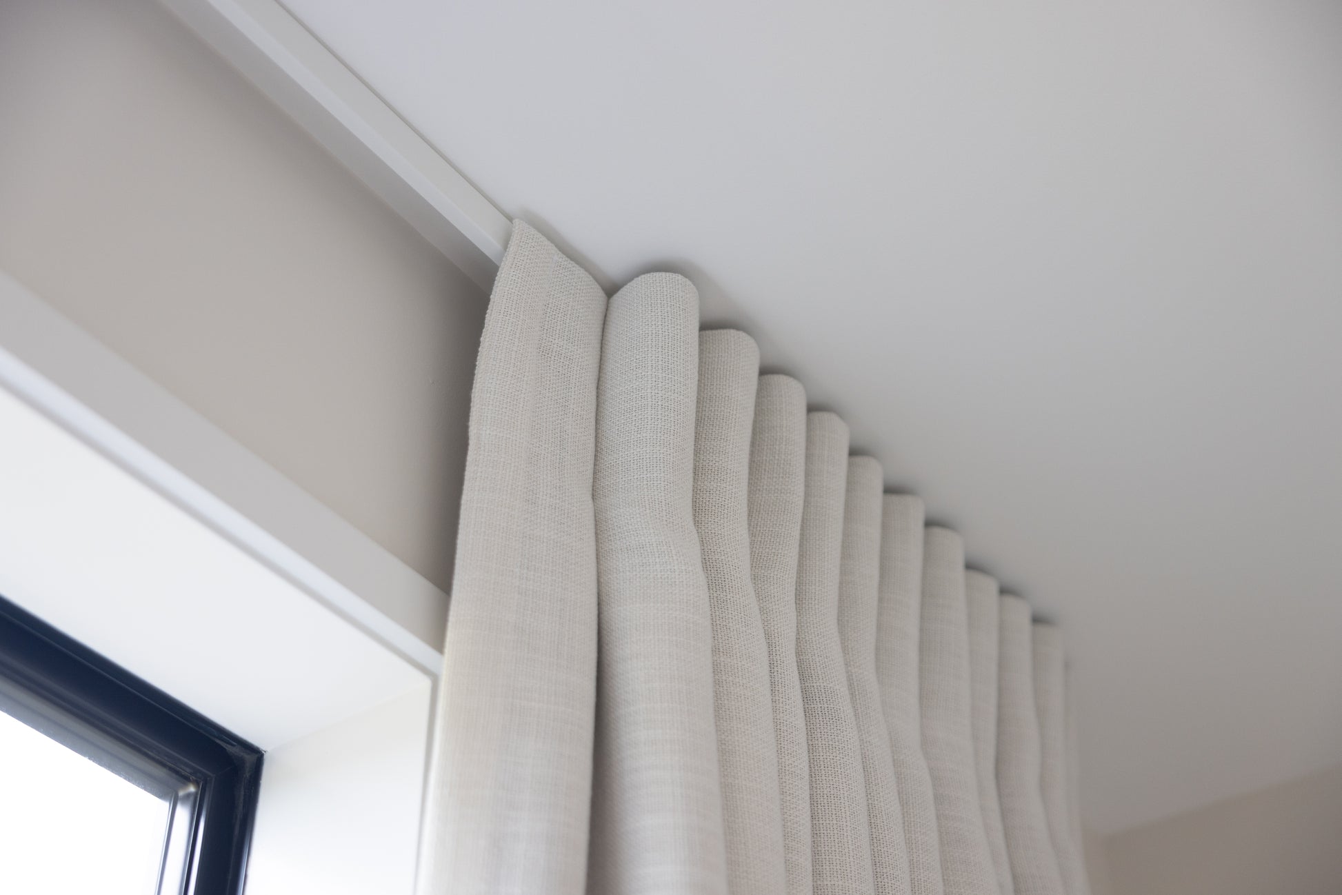 Canterbury Blinds and Screens Curtains